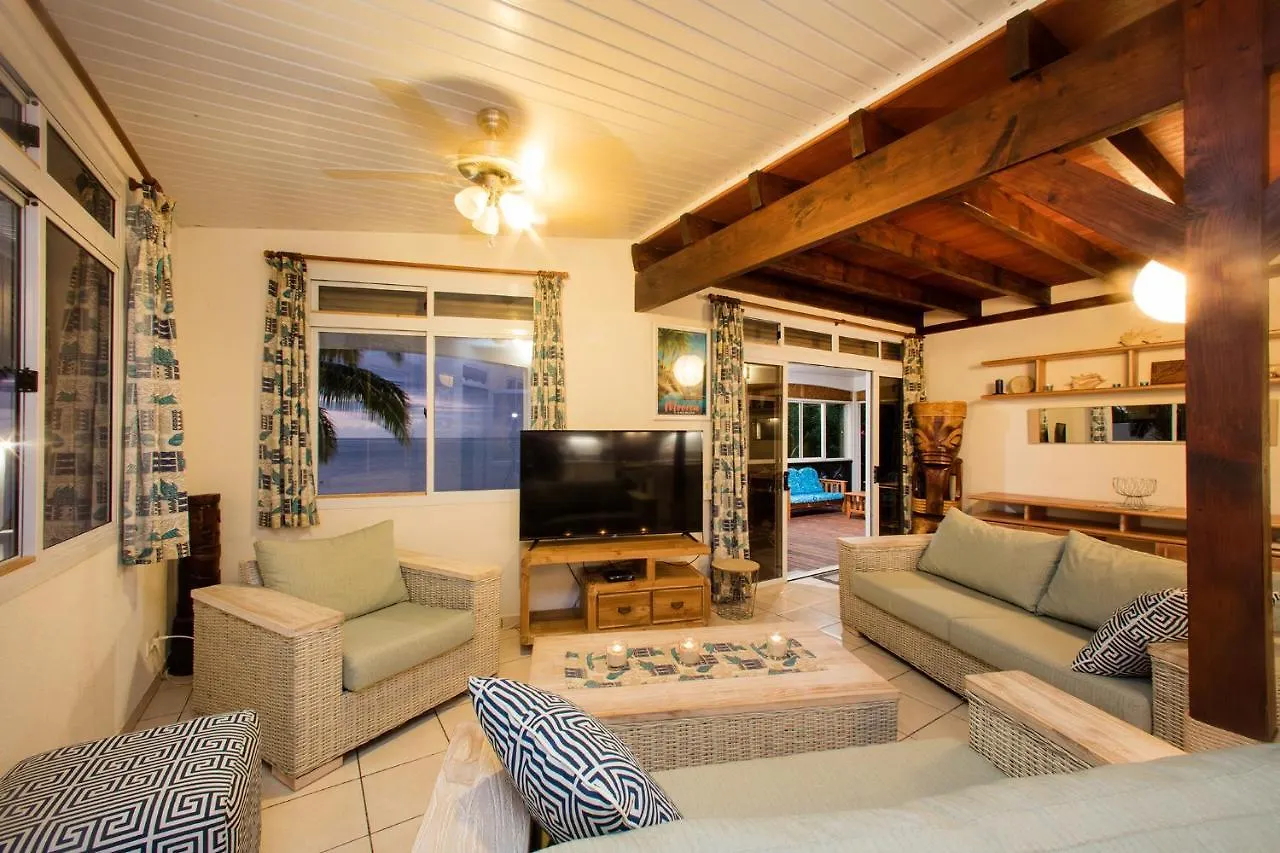 Villa Tepoe Pool And Beach Moorea
